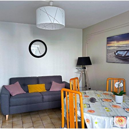 Cabourg, Appartement Plain Pied Avec Terrasse Acces Direct A La Plage Eksteriør billede