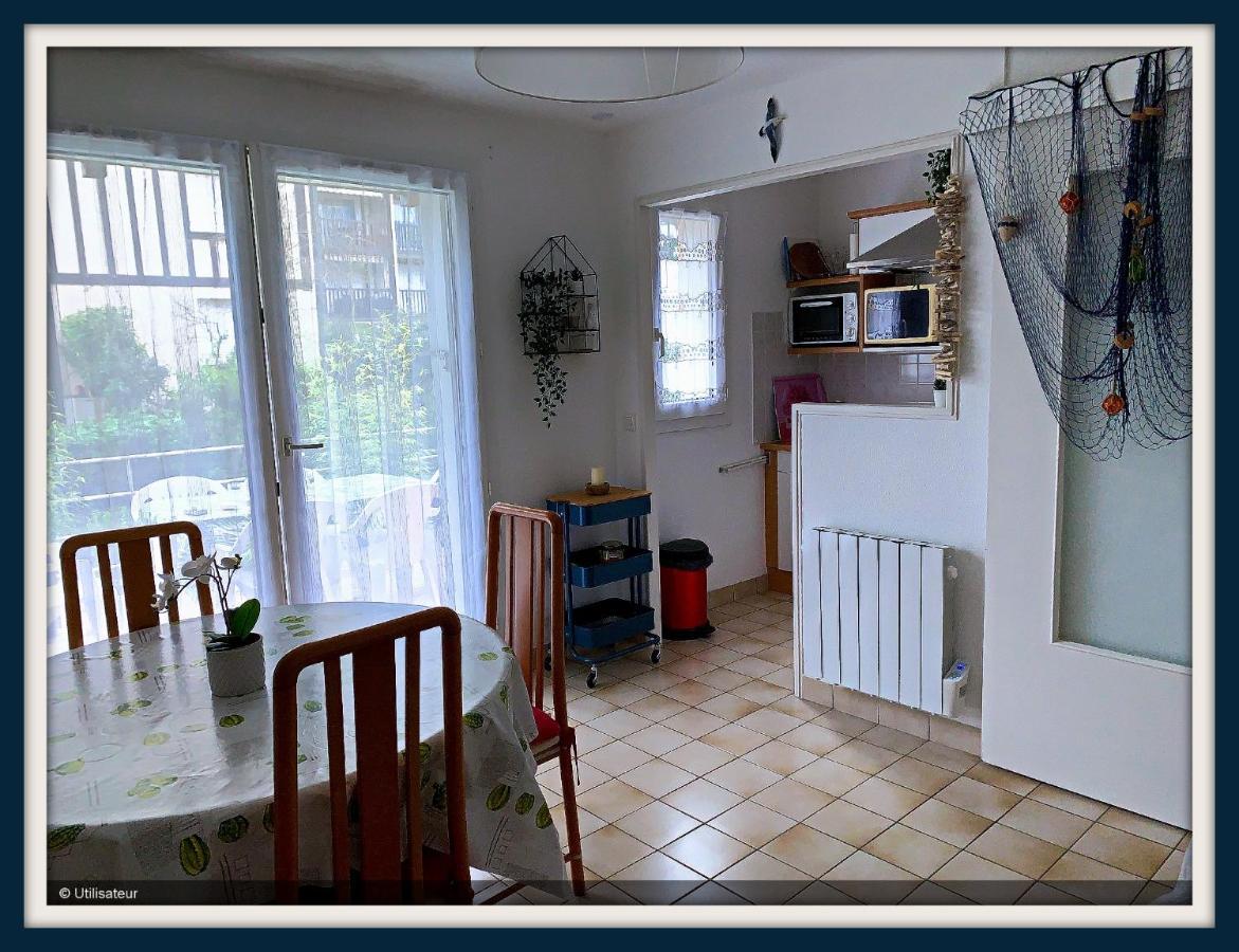 Cabourg, Appartement Plain Pied Avec Terrasse Acces Direct A La Plage Eksteriør billede